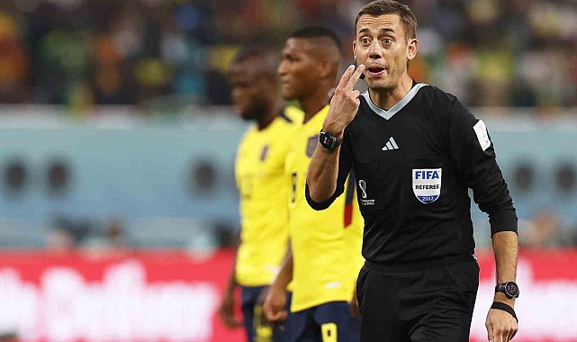EURO 2024'ün açılış maçında Fransız hakem Clement Turpin düdük çalacak