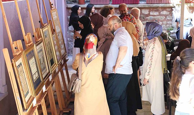 Fatih'te "Anasır-ı Erbaa Hüsn-i Hat Sergisi" açıldı