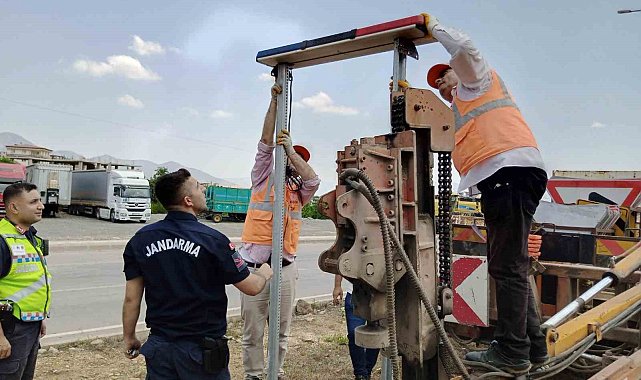 Gaziantep Jandarma çakarlı tepe lambası ile kazaları azaltmayı hedefliyor