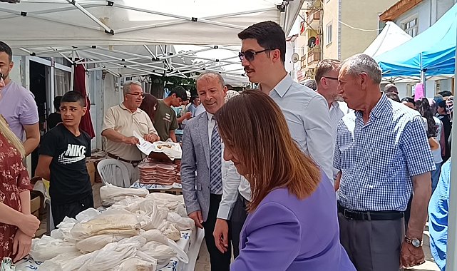 Geliri eğitimde kullanılacak hayır çarşısına yoğun ilgi