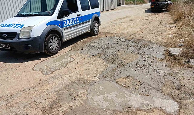 Gemlik'te sokağa beton döken firmaya ceza kesildi