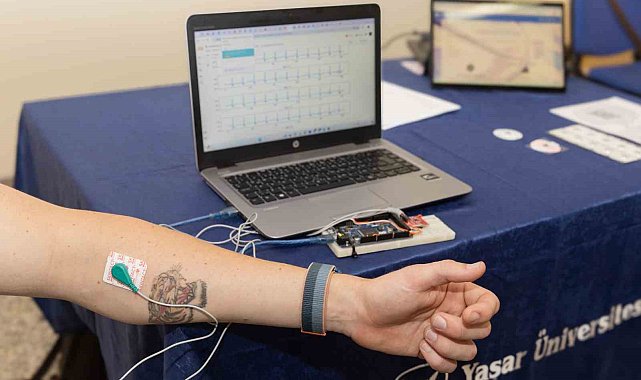 Genç beyinlere bilişim ödülü