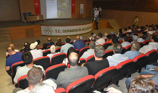 Germencik'te 'İncir Siyah Sineği ve Hastalıkları Eğitim Toplantısı' düzenlendi
