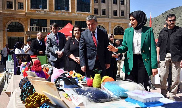 Gümüşhane'de yükümlülerin el sanatları sergisi büyük beğeni topladı