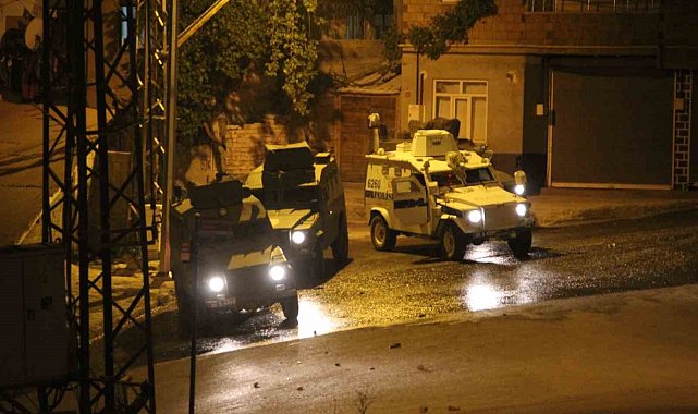 Hakkari'de izinsiz gösterilerde 4 gözaltı