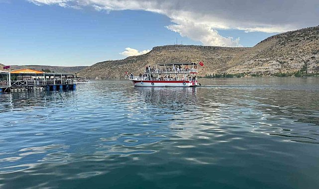 Halfeti bayram tatilinde sessizliğe büründü