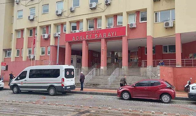 Hamile bıraktığı kız çocuğunu bıçaklayan sanığa 18 yıl hapis