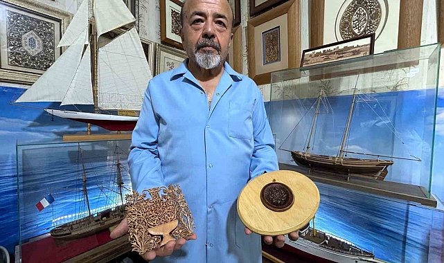 Hobi olarak başladığı 'Naht' sanatını, tarihi çarşının tek ustası olarak sürdürüyor