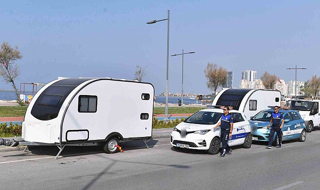 İnciraltı ve Karşıyaka'da 433 karavan tahliye edildi