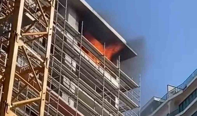 İnşaatın 12. katı alevlere teslim oldu