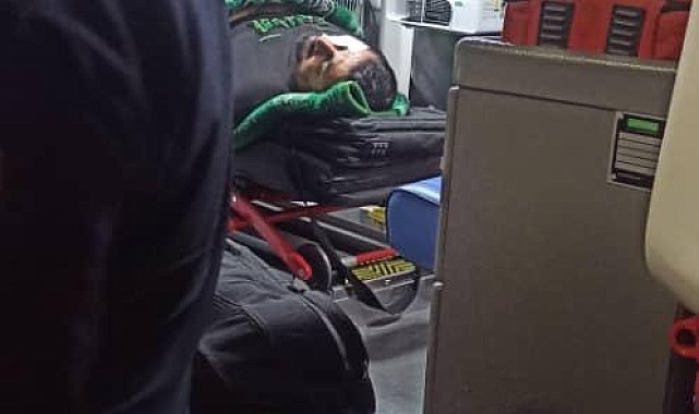 İran'a yük taşıyan tır kaza yaptı: Sürücü yaralandı