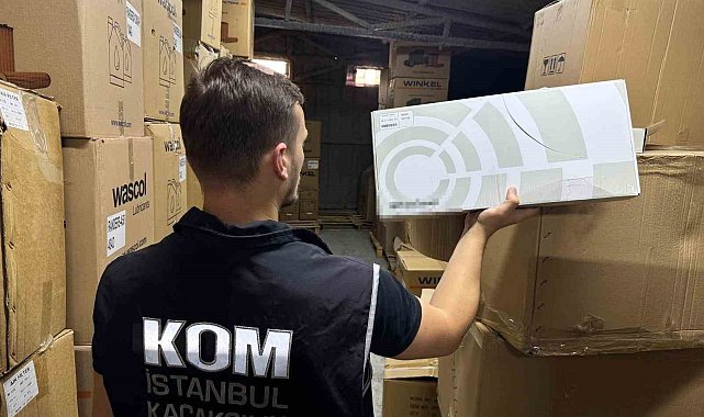 İstanbul'da 2 ilçede 500 milyon liralık kaçak oto yedek parçaları ele geçirildi