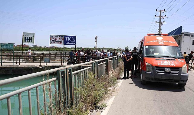 Kanala atlayan karısını kurtarmak isterken suda kayboldu