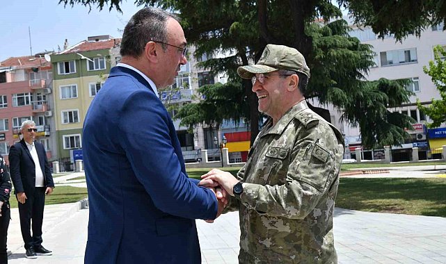 Kara Kuvvetleri Komutanı Orgeneral Bayraktaroğlu Tekirdağ'da