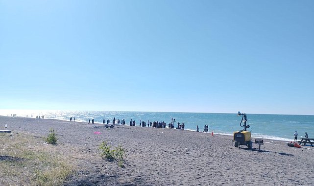 Karadeniz'de boğulan çocuğun cansız bedeni sahile vurdu