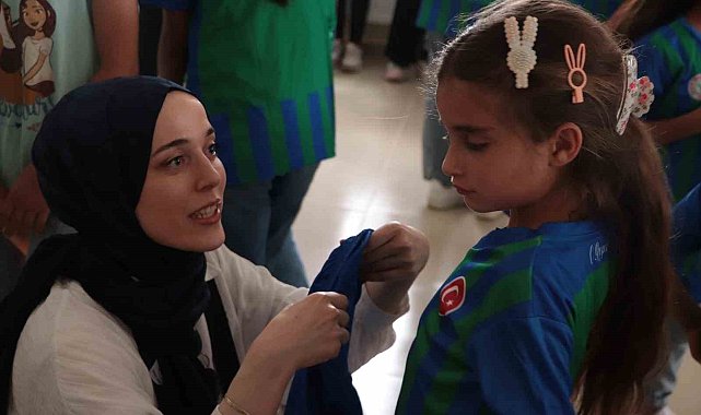 Karadenizliler Halfeti'de kütüphane kurdu