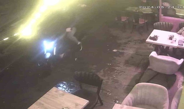 Karaköy'de mekana "Cudi" kurşunu kamerada: Polis saldırganları manzara pozlu fotoğraftan yakaladı
