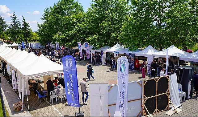 Kariyer Zirvesi 2024'te iş dünyası ile buluştular