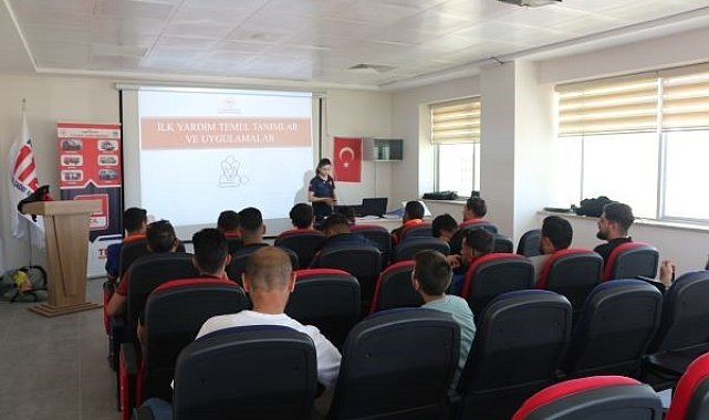 Kars'ta AFAD personeline ilk yardım eğitimi
