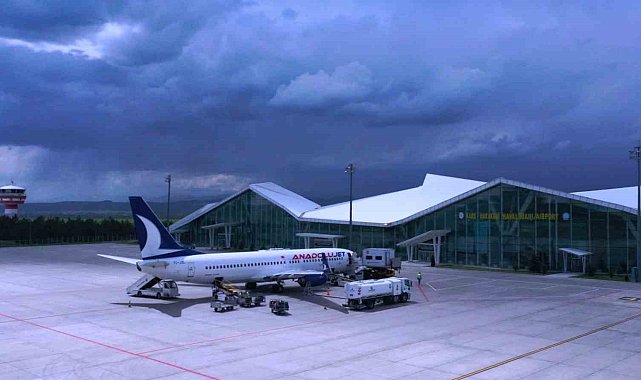 Kars'ta mayıs ayında 45 bin 415 kişi uçtu