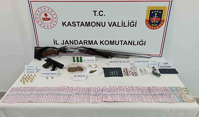 Kastamonu'da uyuşturucu ile yakalanan 7 şüpheliden 2'si tutuklandı