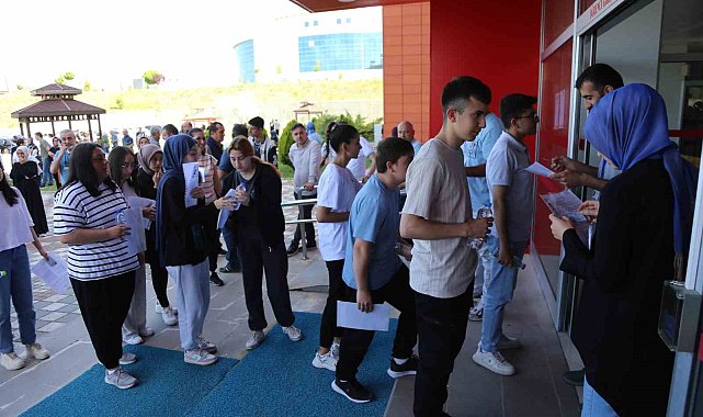 Kastamonu'da YKS heyecanı başladı