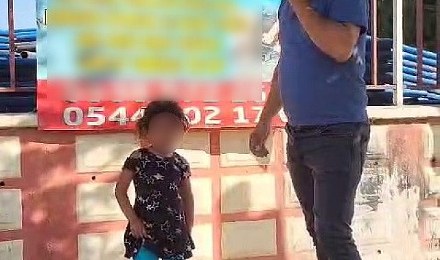 Kaybolan minik çocuğun ailesini gazeteciler buldu