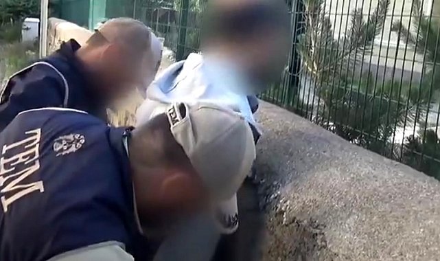 Kayseri'de FETÖ'ye "kıskaç" operasyonu: 3 gözaltı