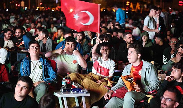 Kayseri'de milli takım coşkusu