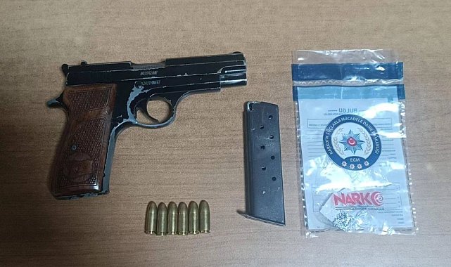 Kırklareli'nde eğlence mekanlarına denetim: Ruhsatsız tabanca ele geçirildi