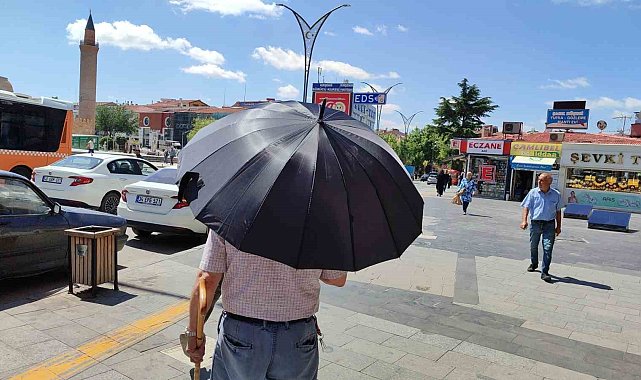 Kırşehir'de hava sıcaklıkları vatandaşları bunalttı