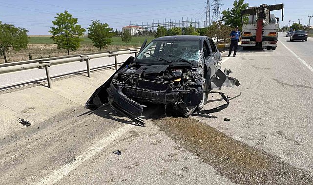 Konya'da iki otomobil çarpıştı: 4 yaralı
