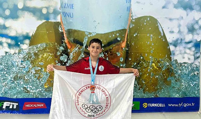 Körfezli yüzücüler barajı geçti