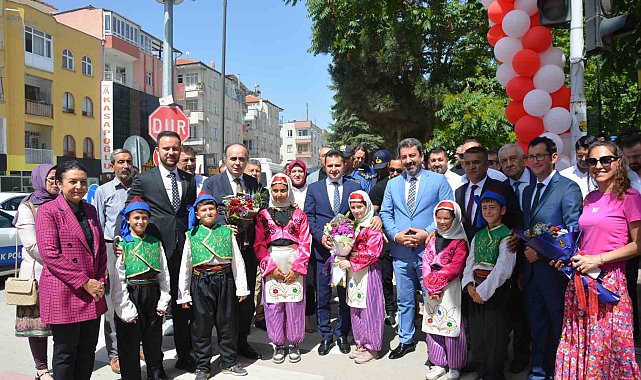 Korkuteli 3. Eğitim Şenliği törenle açıldı