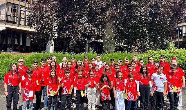 Koruma altındaki çocuk, satrançta Elazığ&#039;ın ilk ünvanlı sporcusu oldu