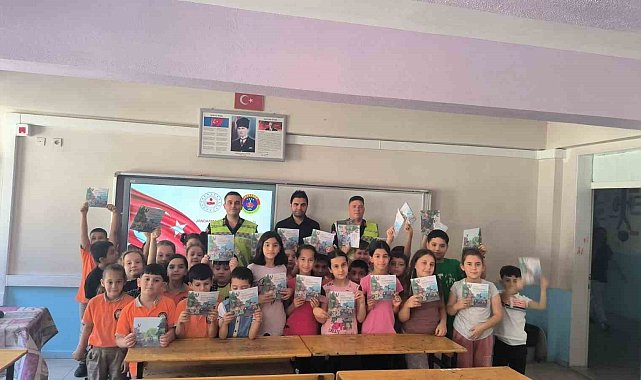 Köşk jandarması tarafından okullarda trafik eğitimi verildi