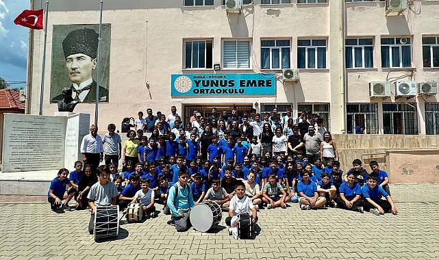 Köyceğiz İlkokul ve Ortaokulu Deniz Yıldızları ekibi 4 okulda performanslarını sergiledi