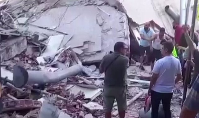 Küçükçekmece Kartaltepe Mahallesi'nde bir bina henüz belirlenemeyen bir nedenle çöktü. Olay yerine çok sayıda itfaiye ve sağlık ekibi sevk edildi.