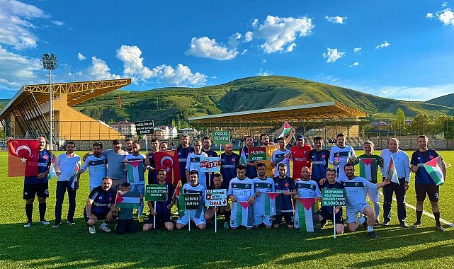 Kurumlar arası turnuvalara katılan takımlardan Filistin'e destek