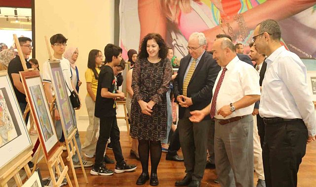 Kütahya BİLSEM'de yıl sonu sergisi