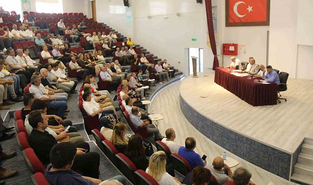 Kütahya'da Merkez İlçe Eğitim Kurumu Müdürleri Kurulu toplantısı