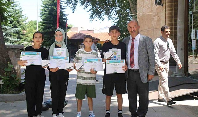 Kütahya'da tarihi mekanlarda oryantiring coşkusu