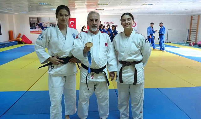 Kütahyalı sporculardan, Avrupa Kuraş Şampiyonası'nda 2 altın madalya