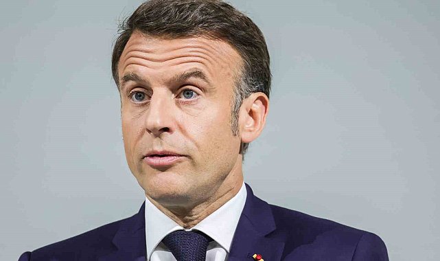 Macron: "2027'de iktidarın anahtarlarını aşırı sağa vermek istemiyorum"