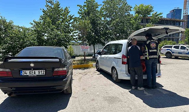 Maltepe'de drift atan sürücüye para cezası