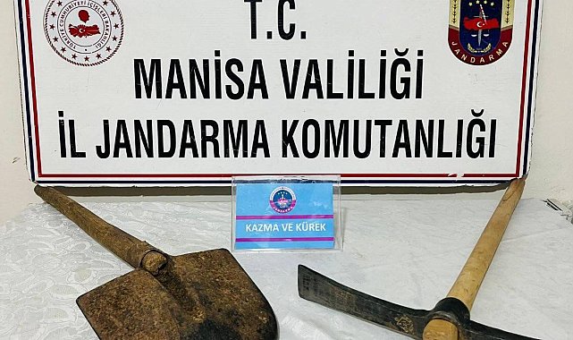 Manisa'da defineciler suçüstü yakalandı