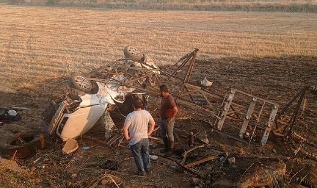 Manisa'da otomobil tarlaya uçtu: 1 ölü