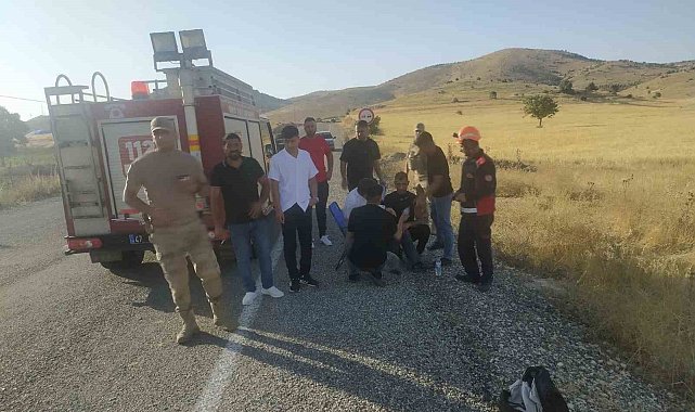 Mardin'de kontrolden çıkan kamyonet takla attı: 2 yaralı