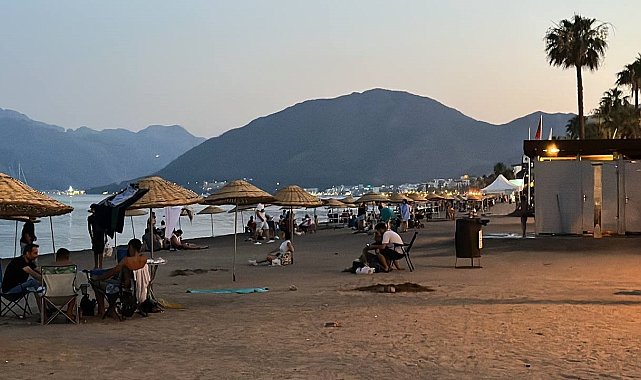 Marmarisliler güneş batarken sahillere akın ediyor