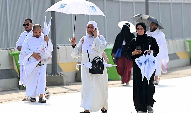 Mekke'de aşırı sıcaklardan 11 ülkeden binden fazla hacı adayı hayatını kaybetti